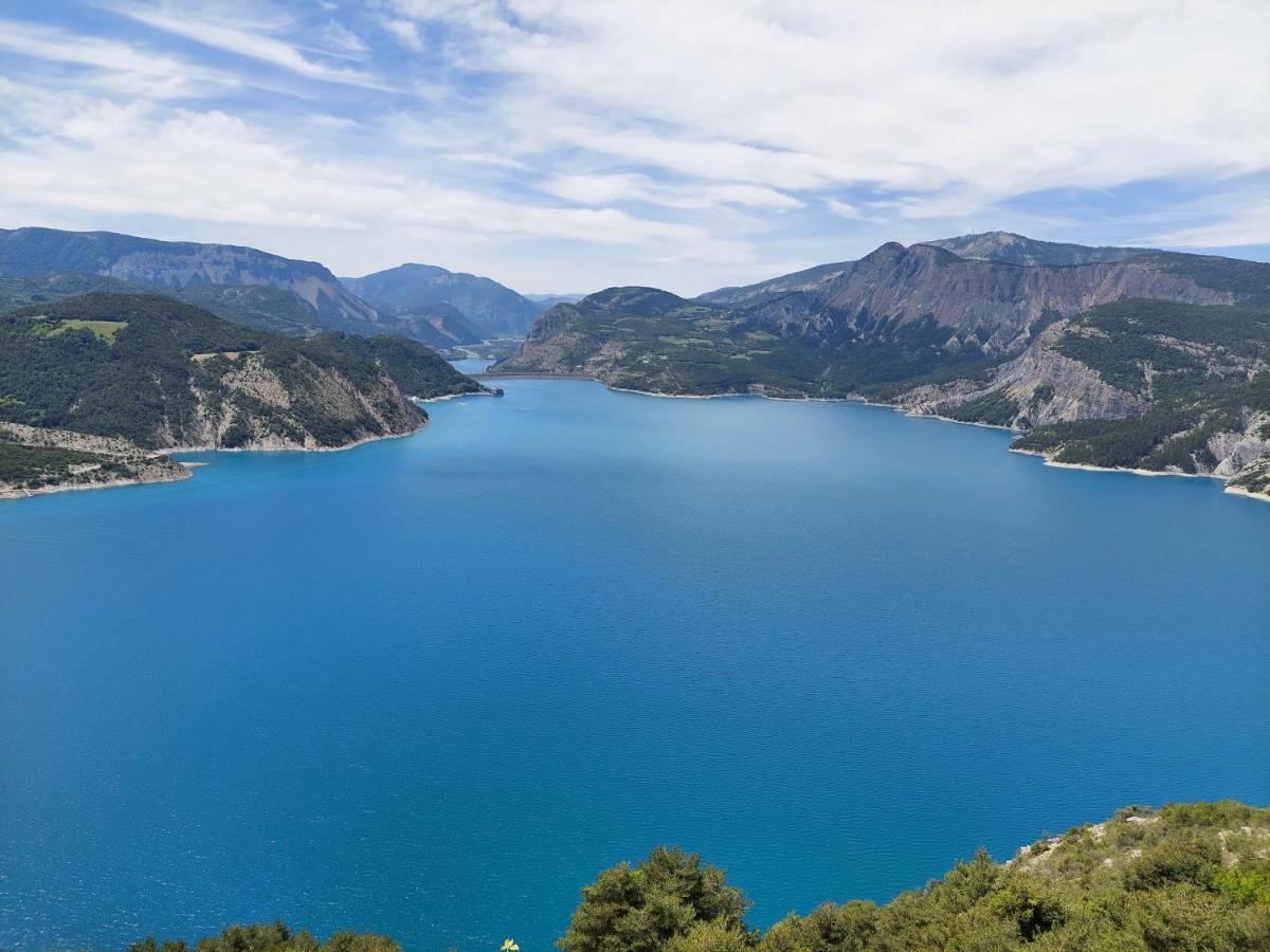 Joli T2 - Vue Sur Lac - 5 Min Du Plan D'Eau D'Embrun Baratier Exterior photo